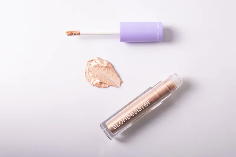 Blondesister Gloweye Liquid Eyeshadow